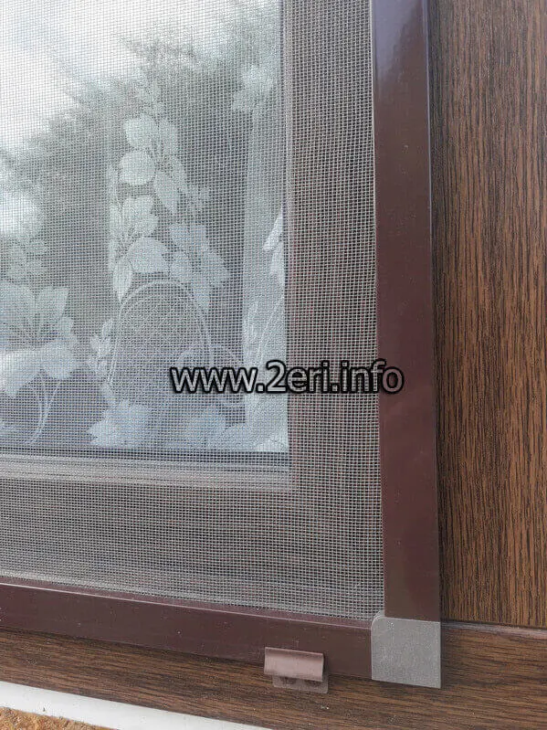 Москитные сетки на ламинированном пвх окне в Молодечно